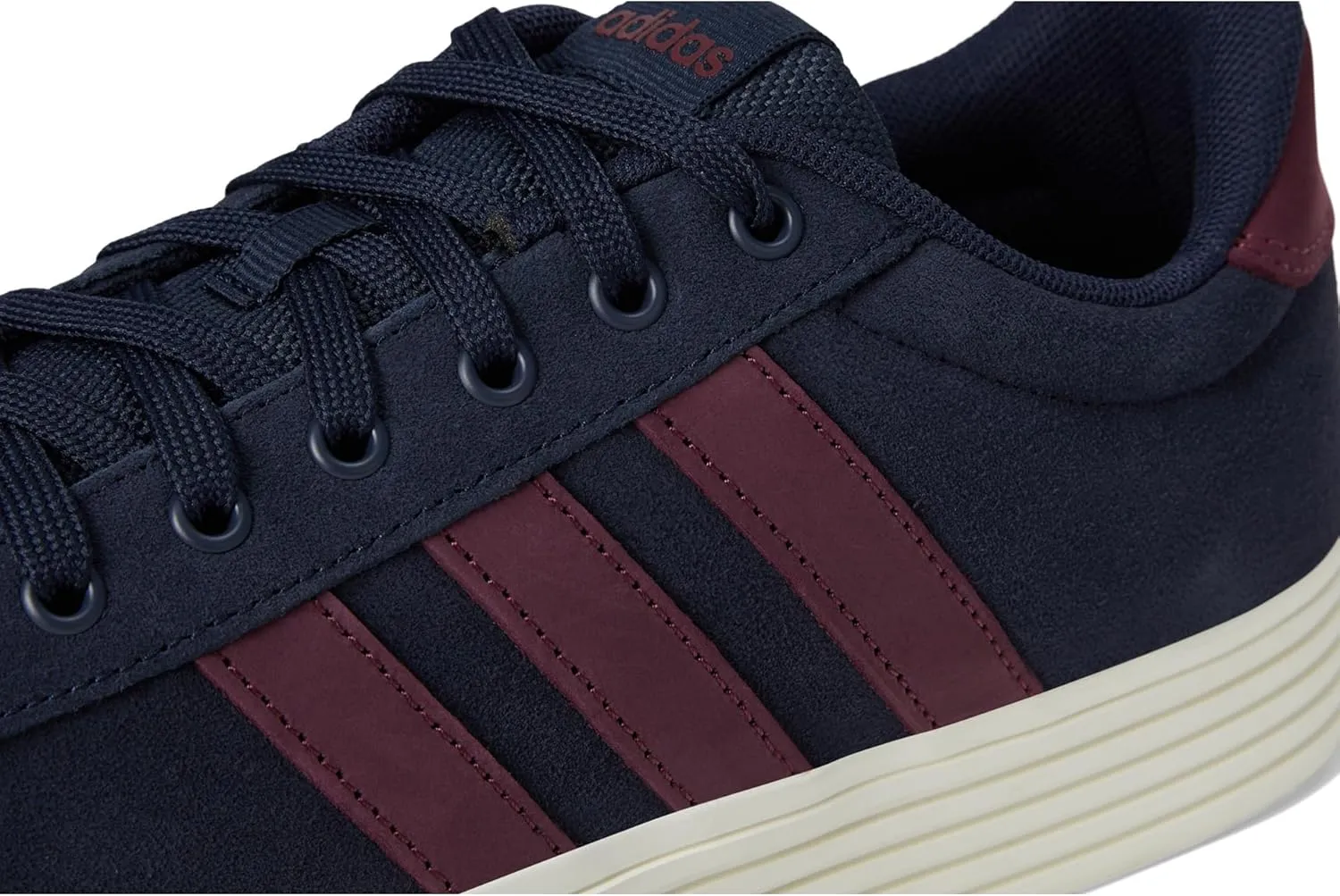 adidas Unisex-Adult Daily 4.0 Sneaker