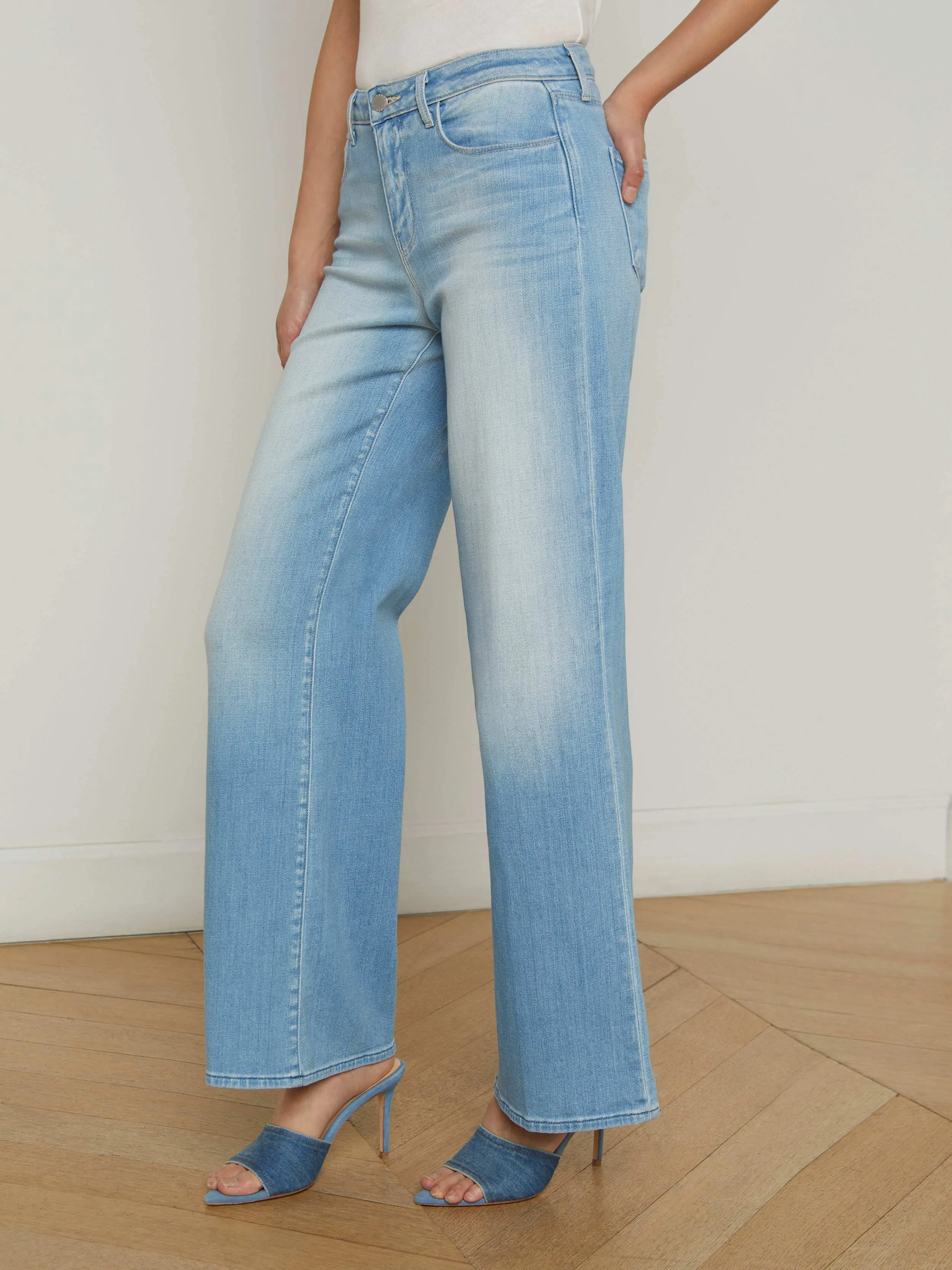 Alicent Wide-Leg Jean
