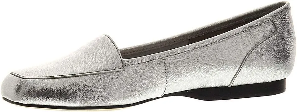ARRAY Womens Freedom Slip On Loafers