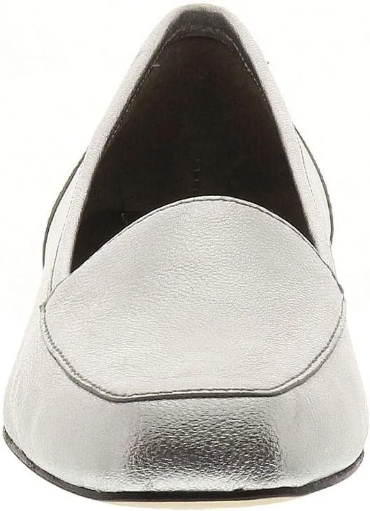 ARRAY Womens Freedom Slip On Loafers