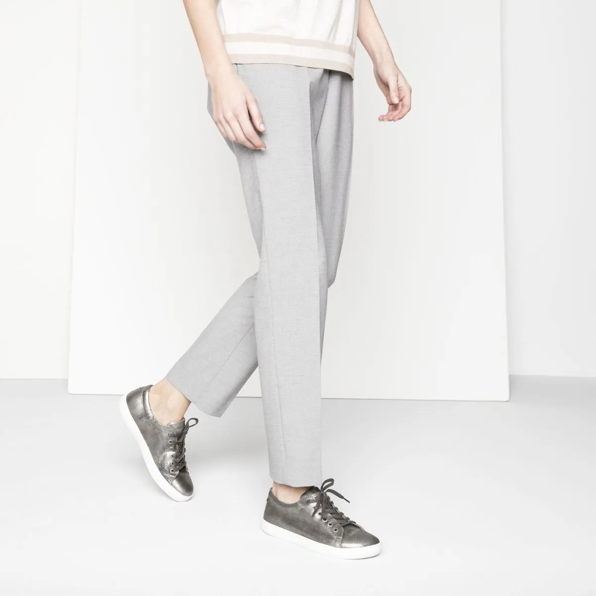 Birkenstock Arran Ladies Leather Metallic Silver Sneakers