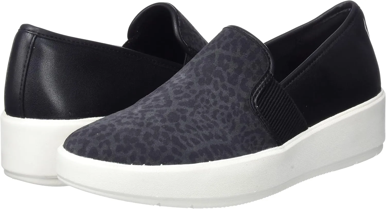 Clarks Women's Layton Petal Sneaker