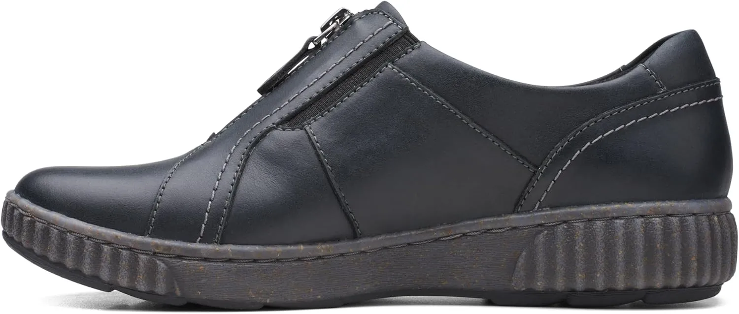 Clarks Women's Magnolia Zip Sneaker