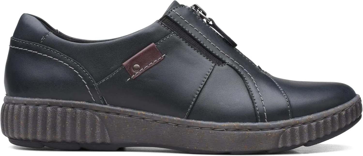 Clarks Women's Magnolia Zip Sneaker