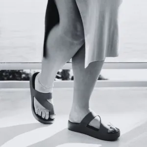 Crocs Getaway Platform Toe Loop Slide