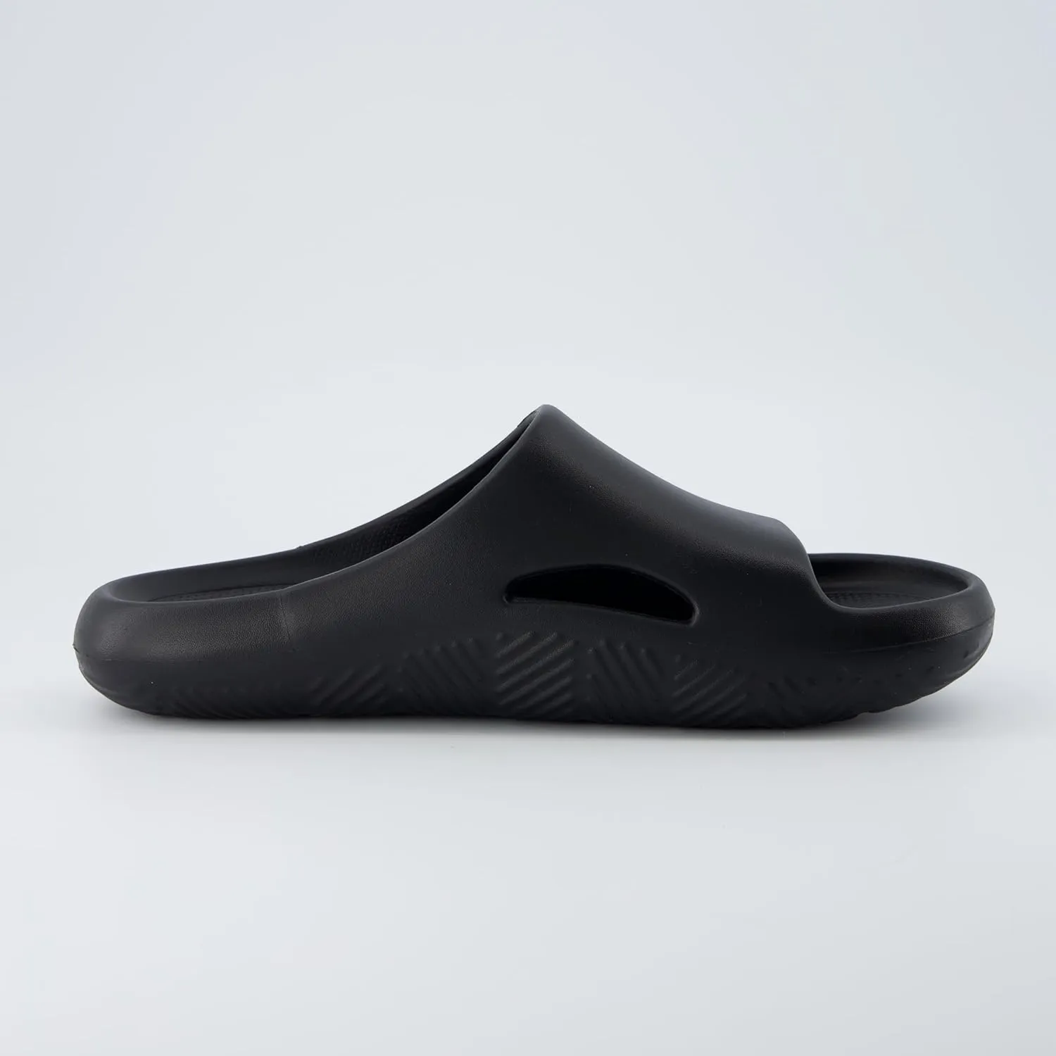 CUSHIONAIRE Men's Galaxy pool slides with  Comfort