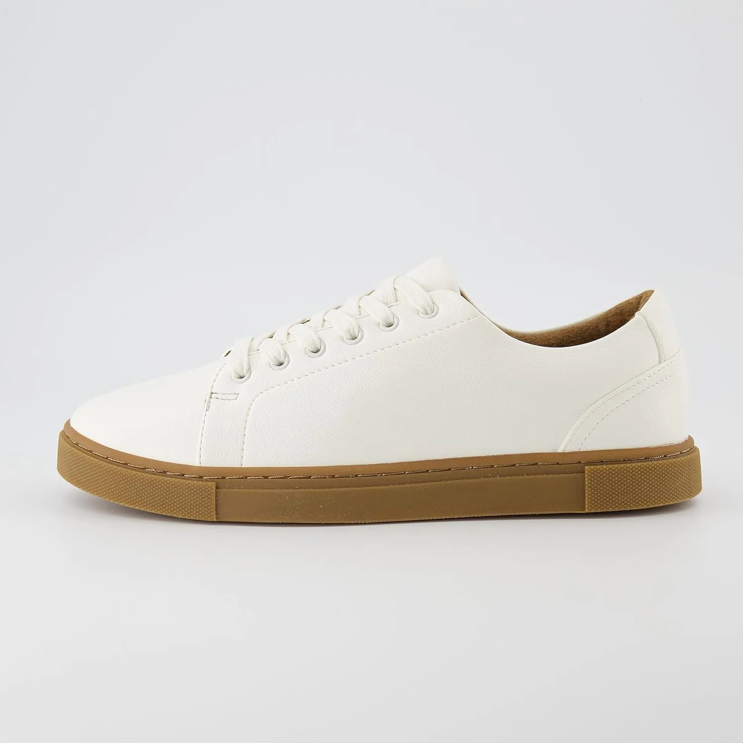 CUSHIONAIRE Men's Princeton lace up Sneaker with  Comfort Foam