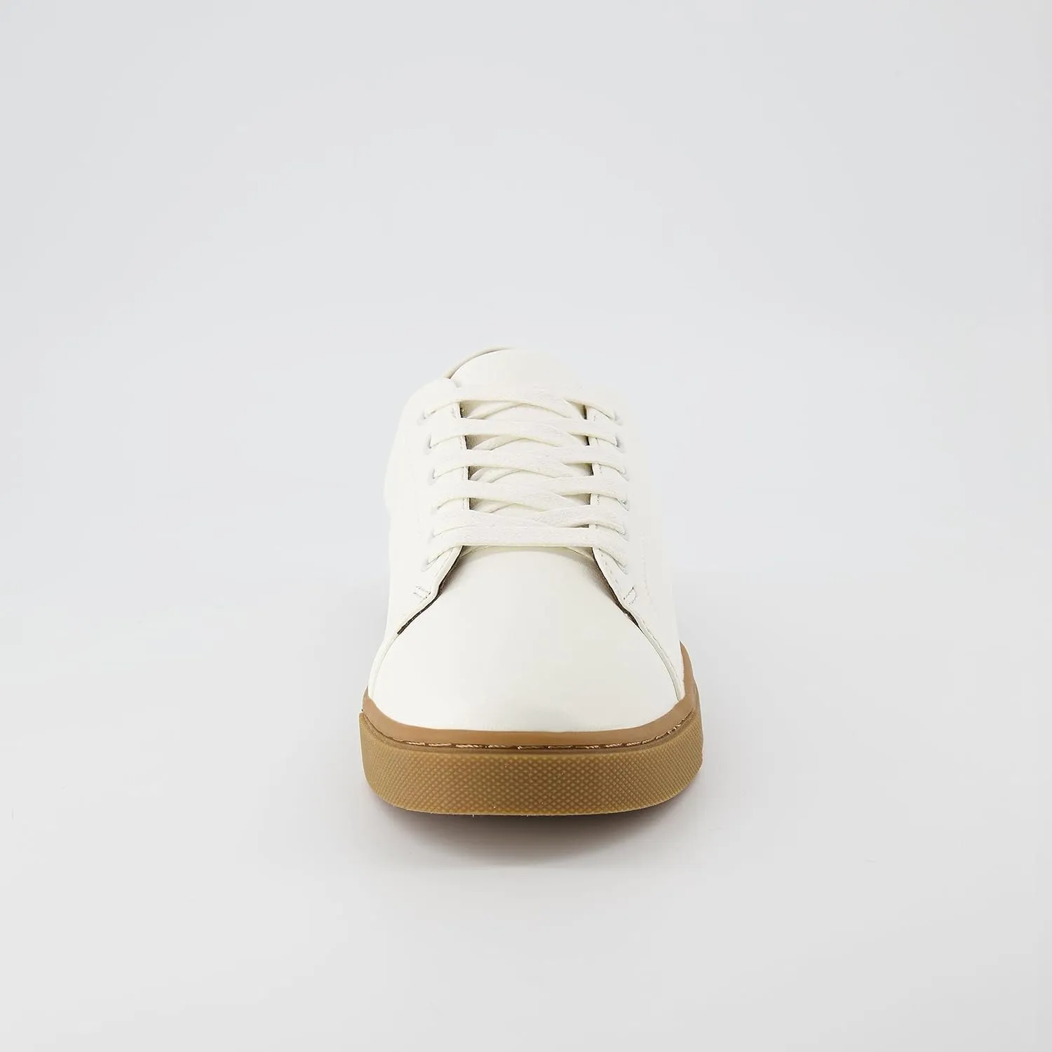 CUSHIONAIRE Men's Princeton lace up Sneaker with  Comfort Foam