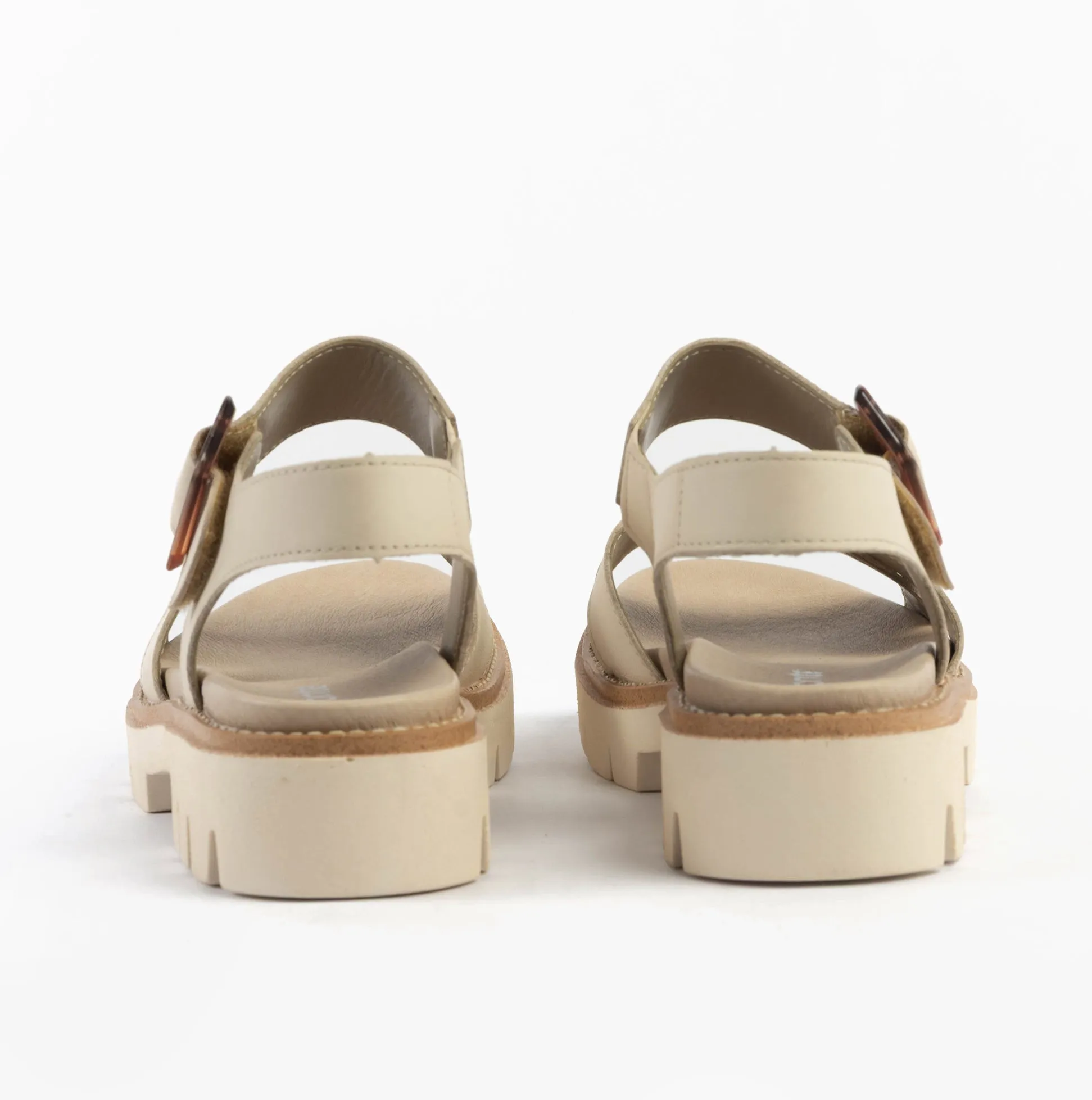 D7950-60 Womens Sandals Beige