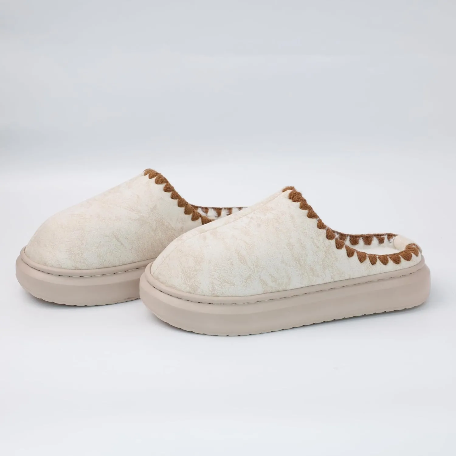 DCLTD Fluffy House Slippers for Women Men Bedroom Shoes Cozy Warm Slip on Indoor and Outdoor Winter Platform Shoes Super Soft Cloud Slippers Christmas Gifts