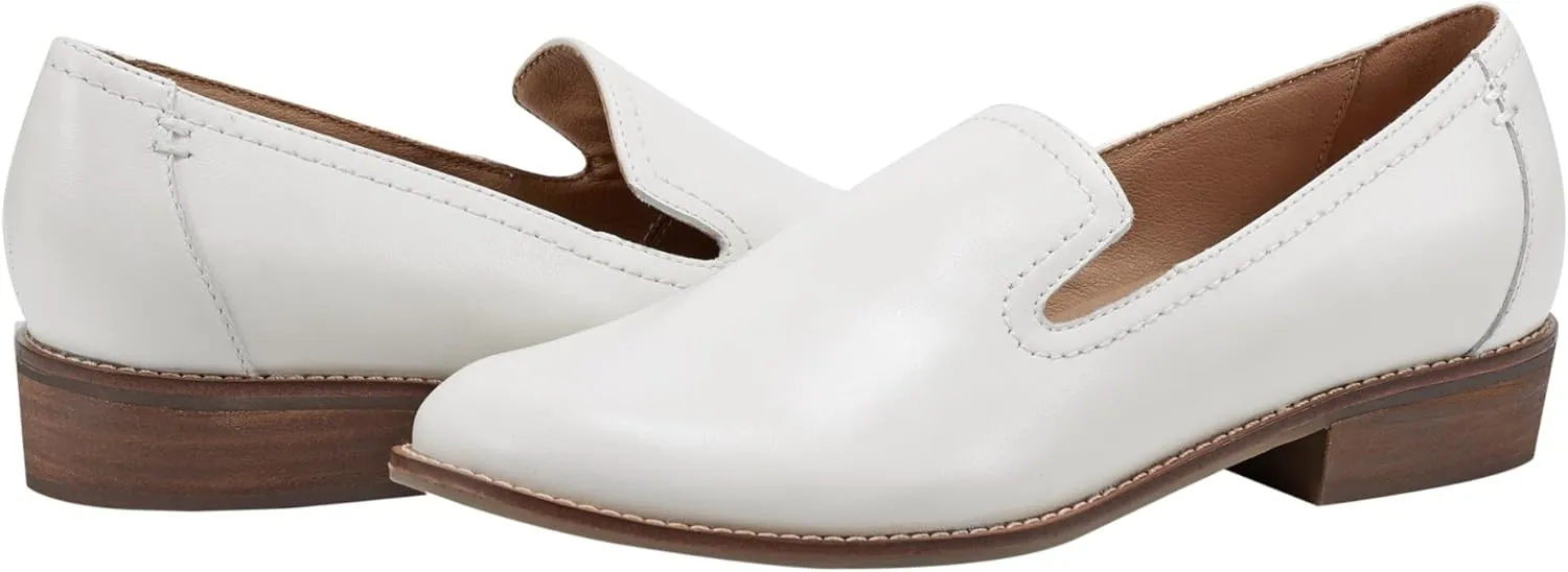 Earth Women's Edna Loafer