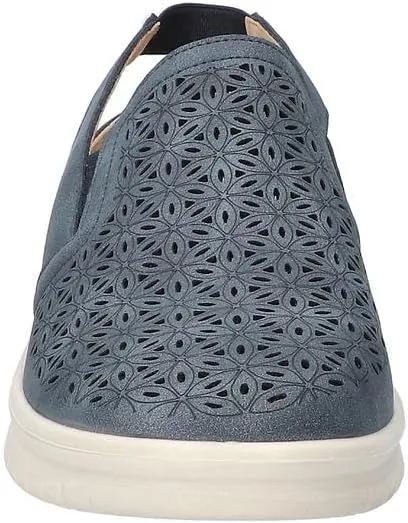 Easy Street Women's Petal Sneaker