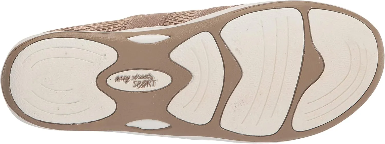 Easy Street Women's Yareli Sneaker