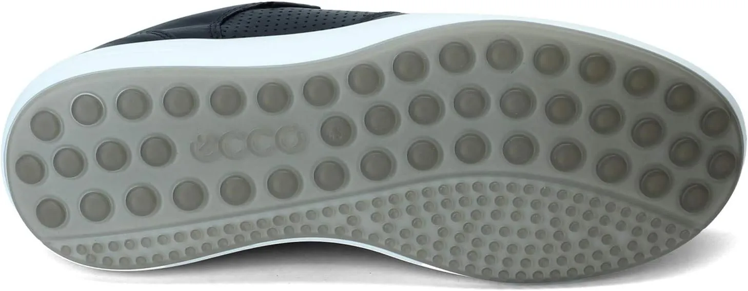 ECCO Men's Soft 7 Runner Perforated Sneaker
