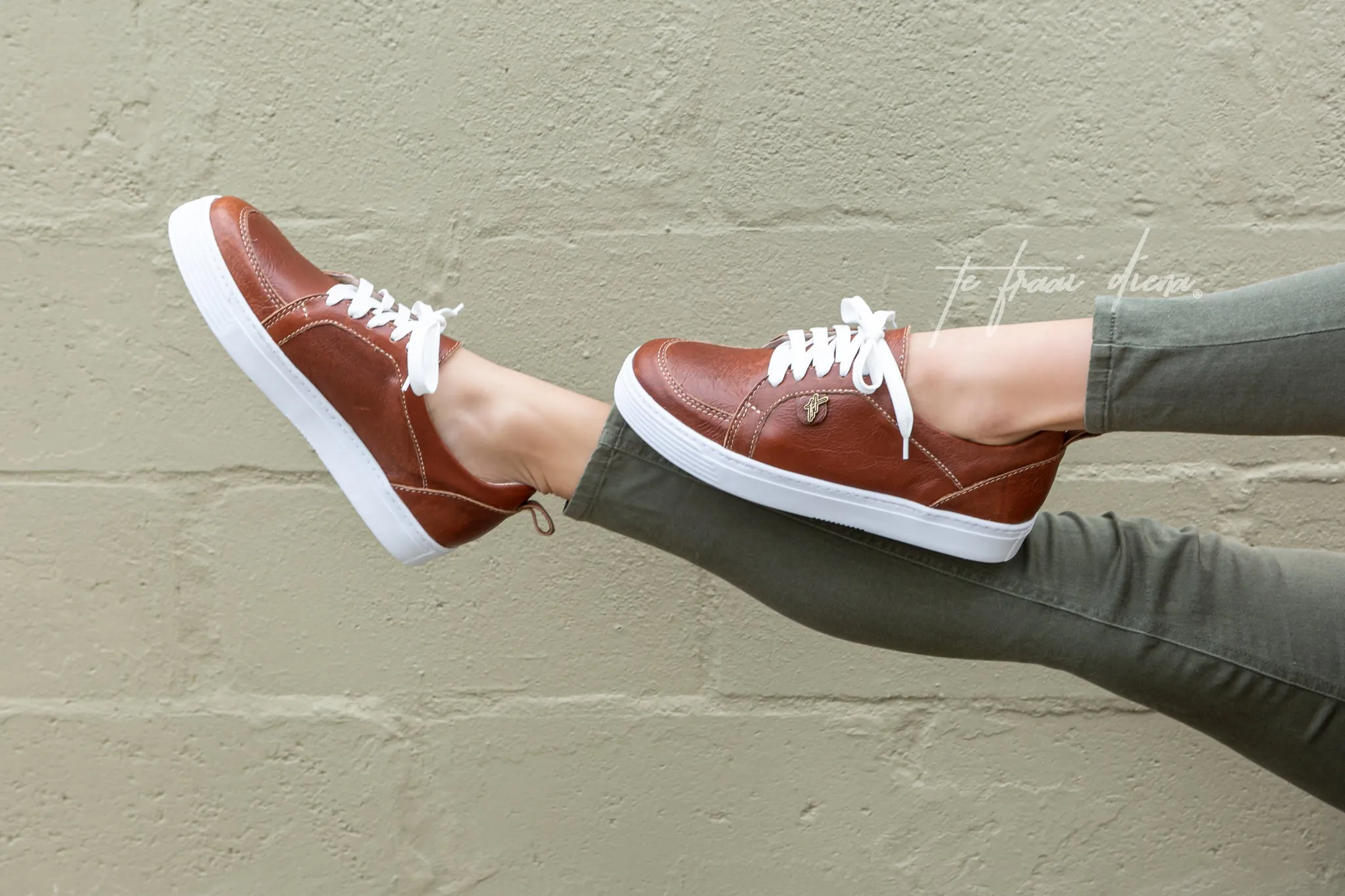 Fleur Sneaker - Tan