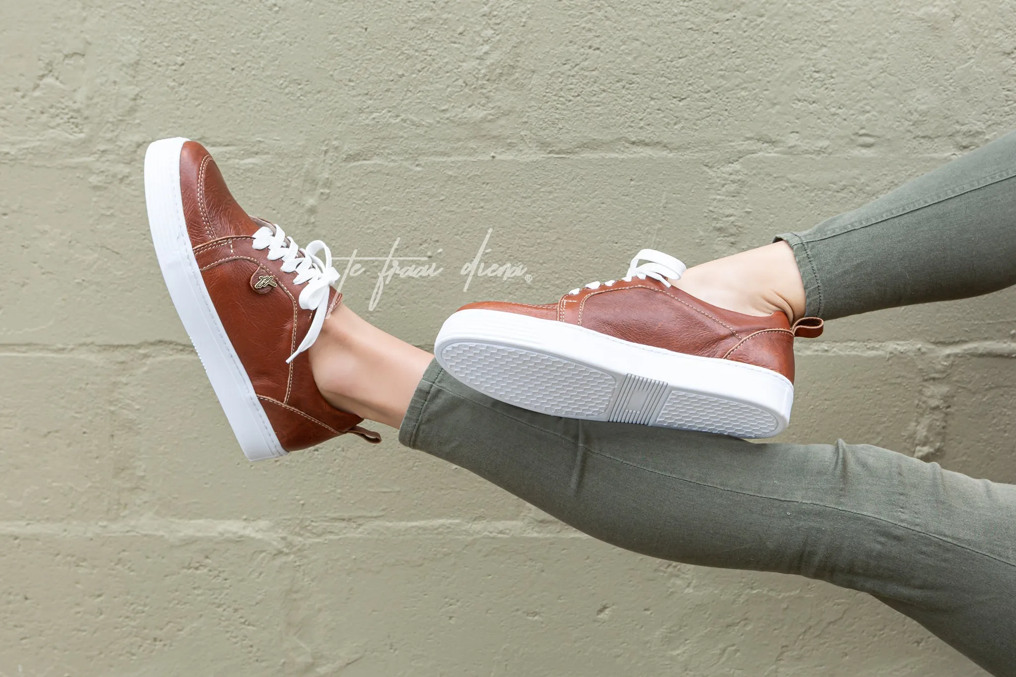 Fleur Sneaker - Tan