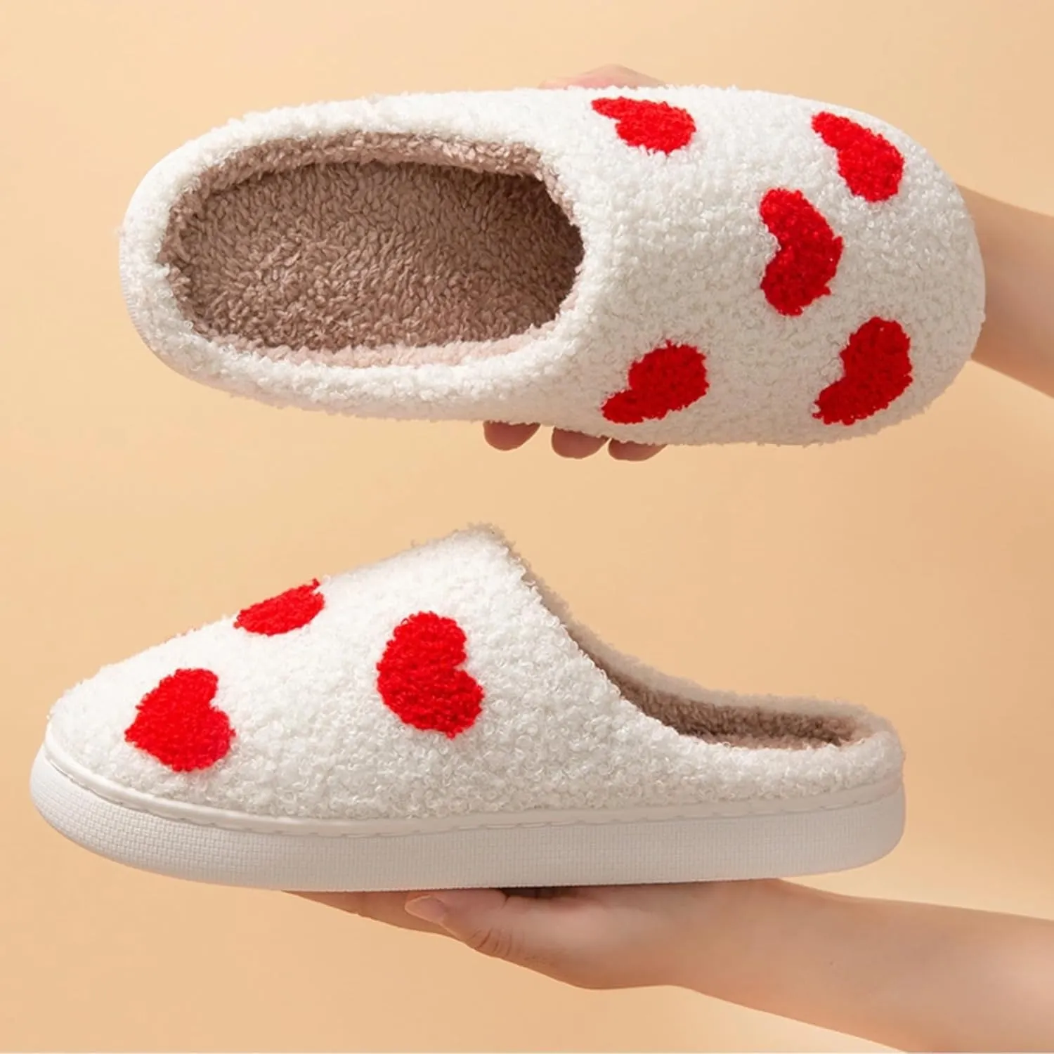 House Slippers for Women Men Indoor Soft Plush Comfy Warm Couple Home Slippers Cute Heart Shaped Winter Cozy Cotton Slippers Slides Slip On Fuzzy Bedroom Slippers