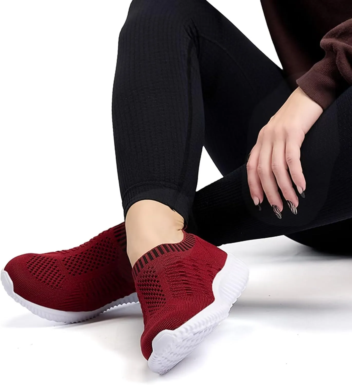 konhill Women's Slip On Walking Shoes Breathable Mesh Sneakers Work Casual Tennis Shoes