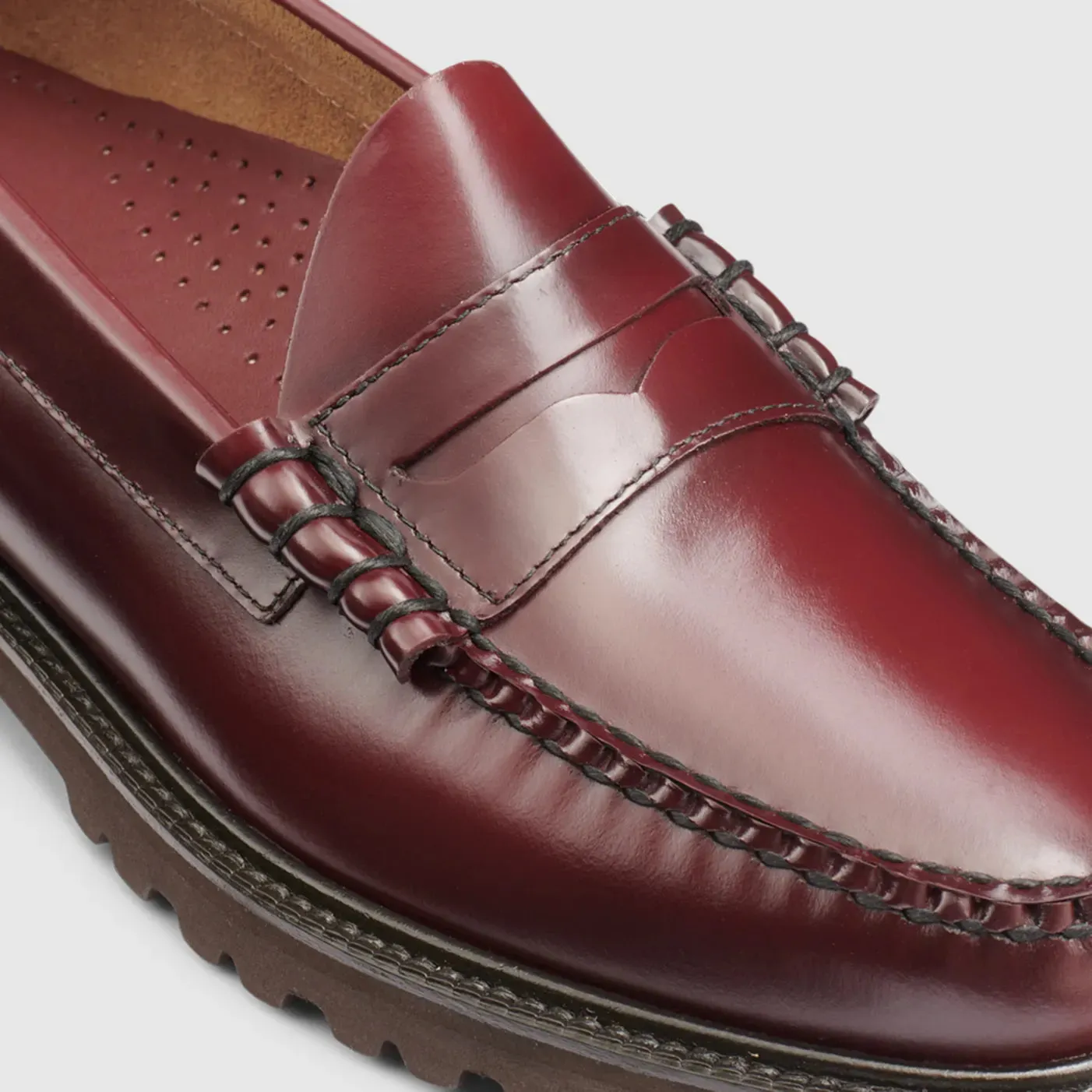 Larson Lug Weejuns Loafer in Wine