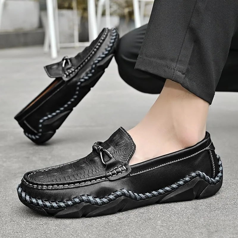 Men's Loafers Round Toe Crocodile Print Leather Loafer Shoes Anti-Slip Comfortable Flexible Wedding Slip On