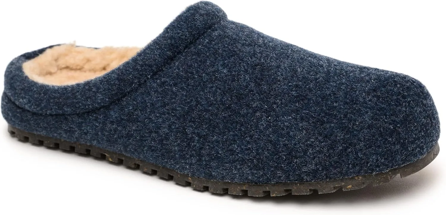Minnetonka Men’s Corbin Slippers - Fleece-Lined Clog Crafted with Slip-On Design, Fabric Upper, Berber Lining, EVA Midsole, and Water-Resistant Materials