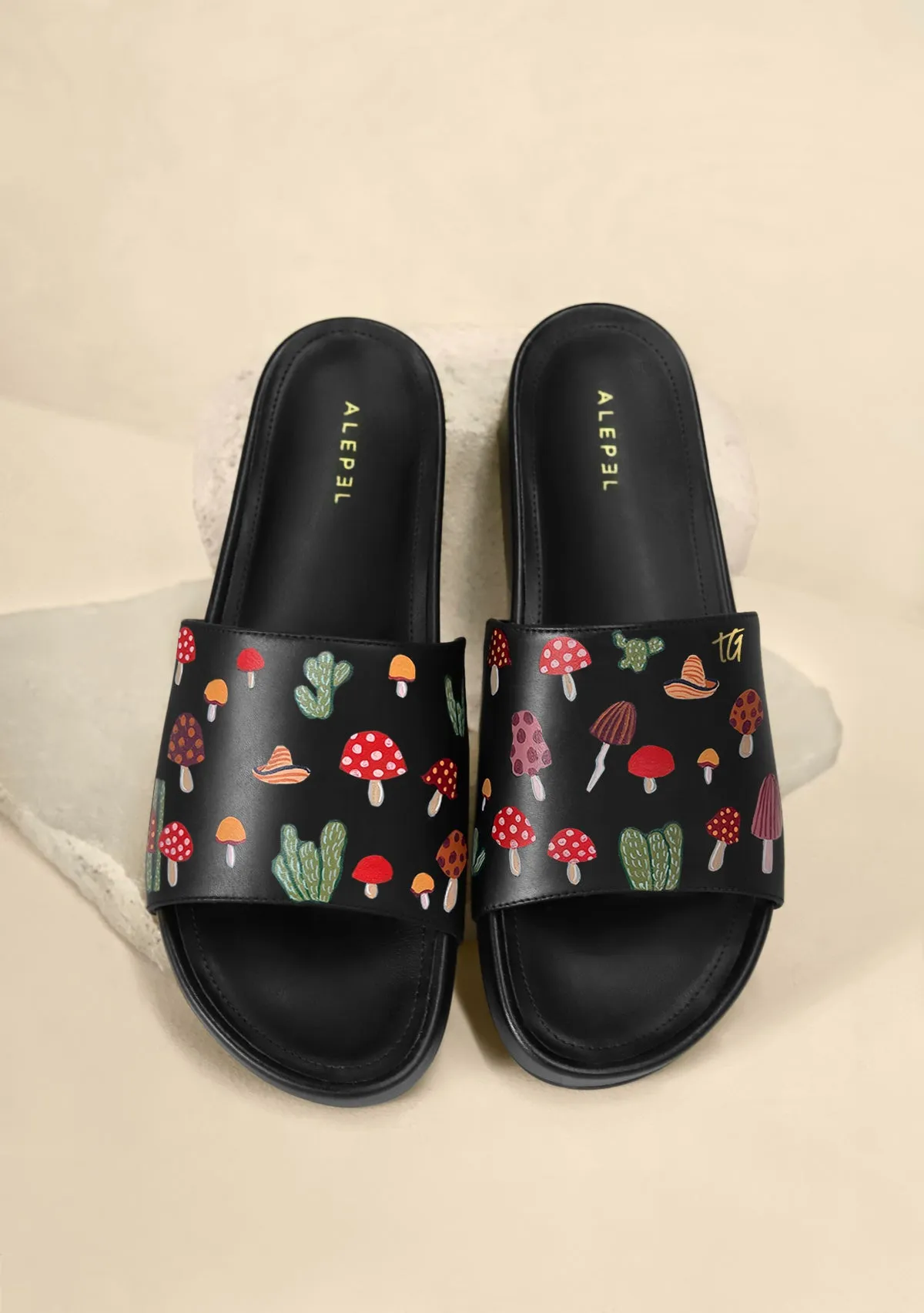 Mushrooms Black Slip On