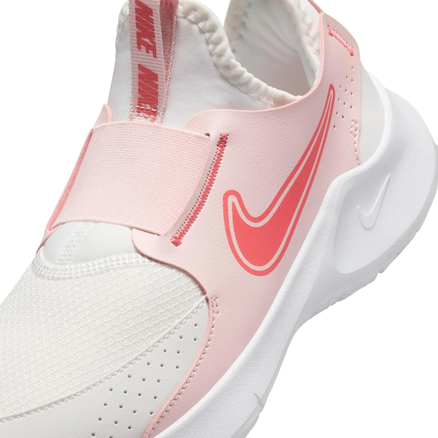 Nike Flex Runner 3 Big Kids' Road Running Shoes (FN1294-104, Summit White/Echo Pink/Magic Ember)