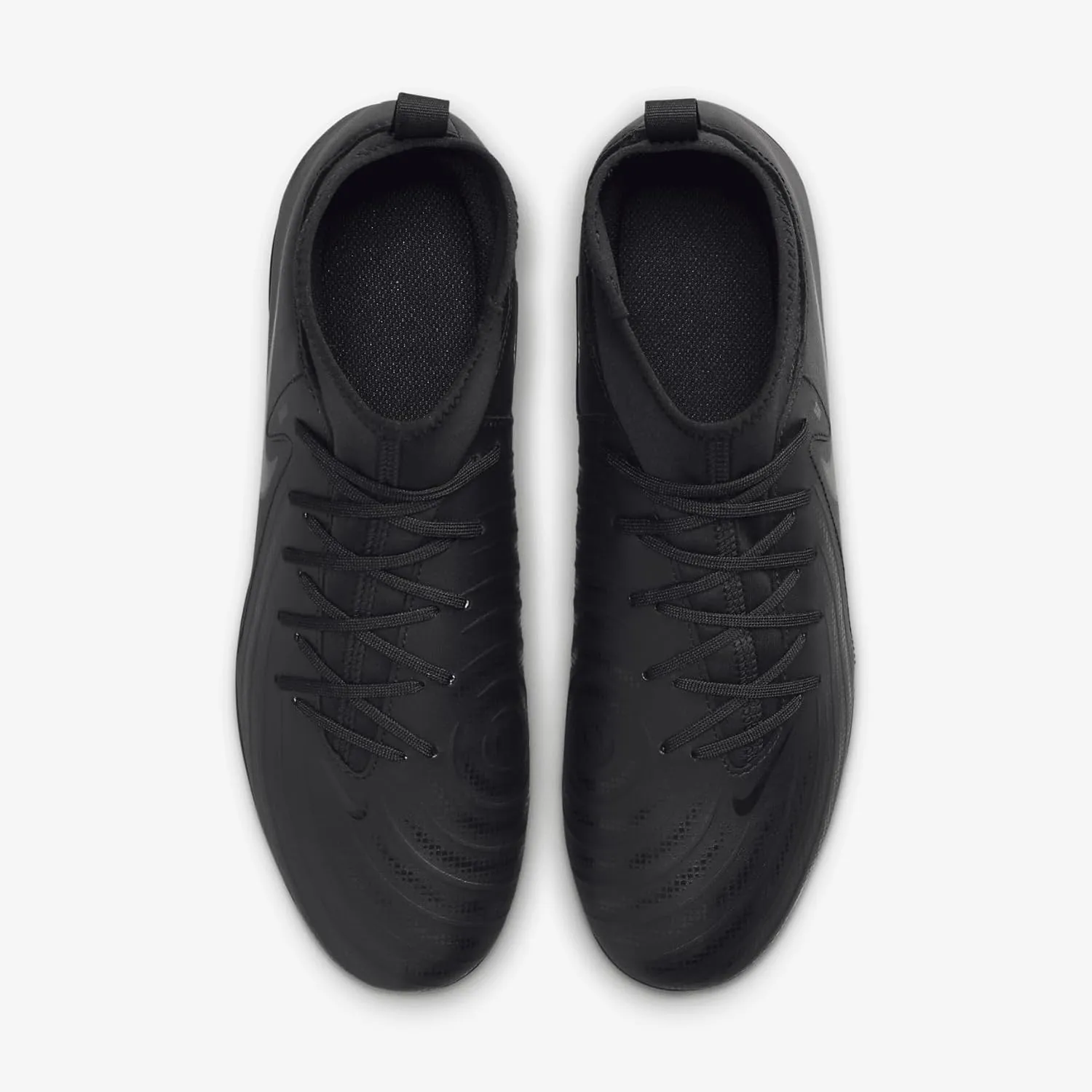 Nike Men's Phantom Luna Ii Club Fg/Mg Sneaker