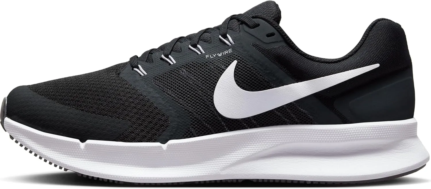 NIKE Men's Sneaker