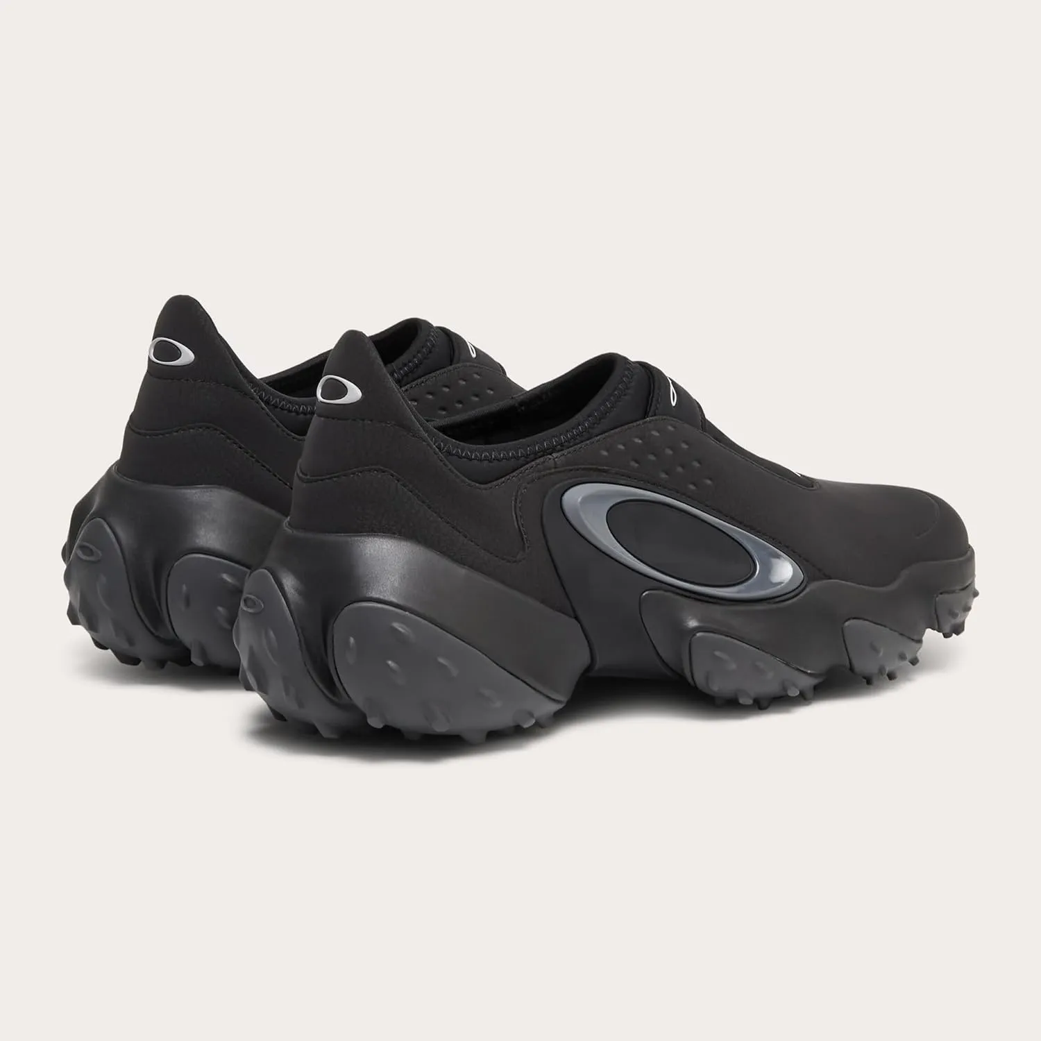 Oakley Men's Edge Icon Sneaker