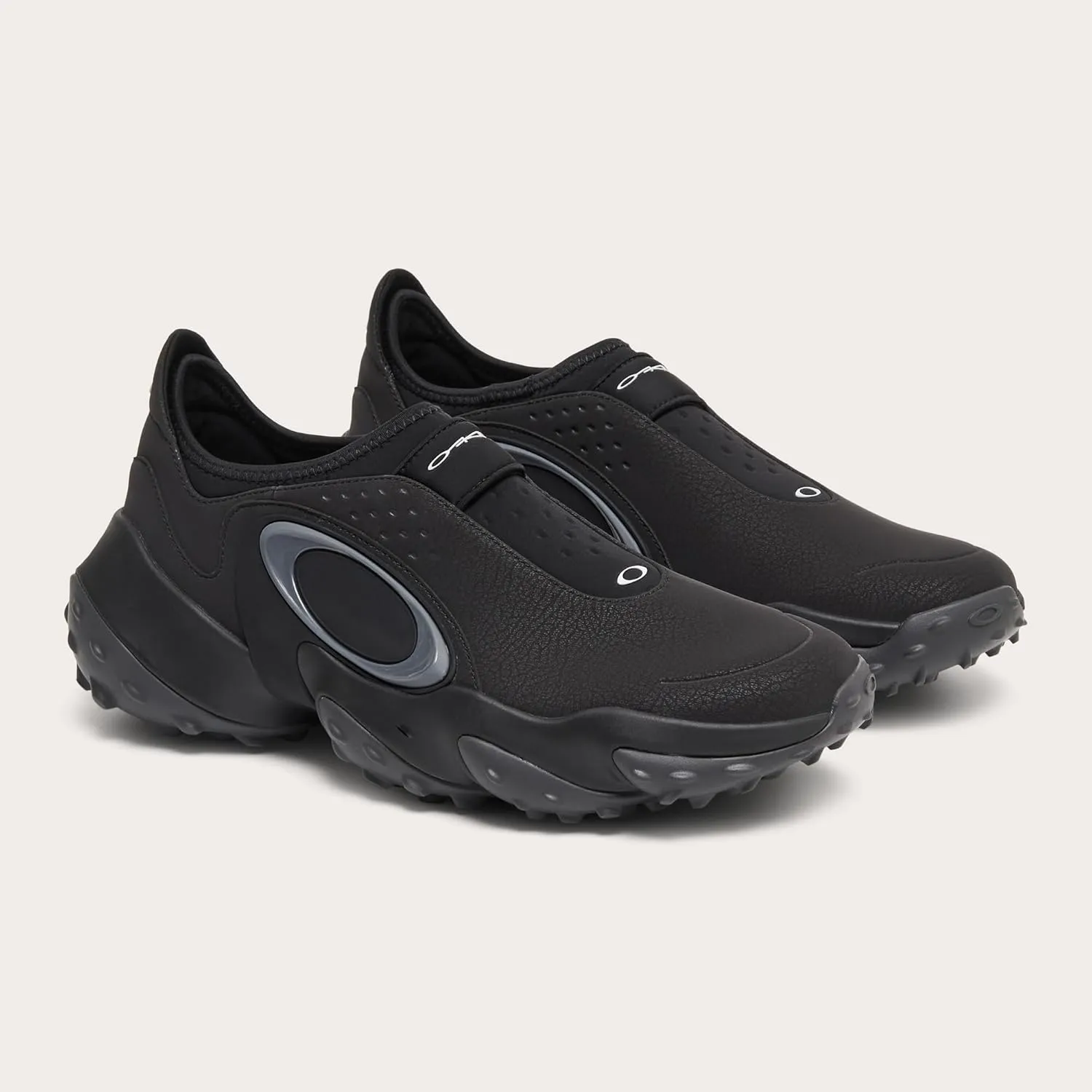 Oakley Men's Edge Icon Sneaker