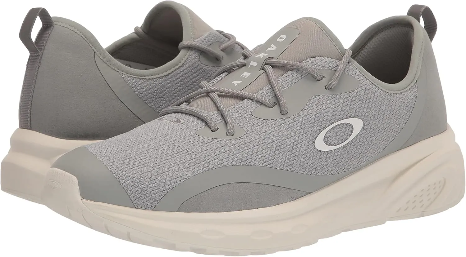Oakley Men's Lennox Sneaker
