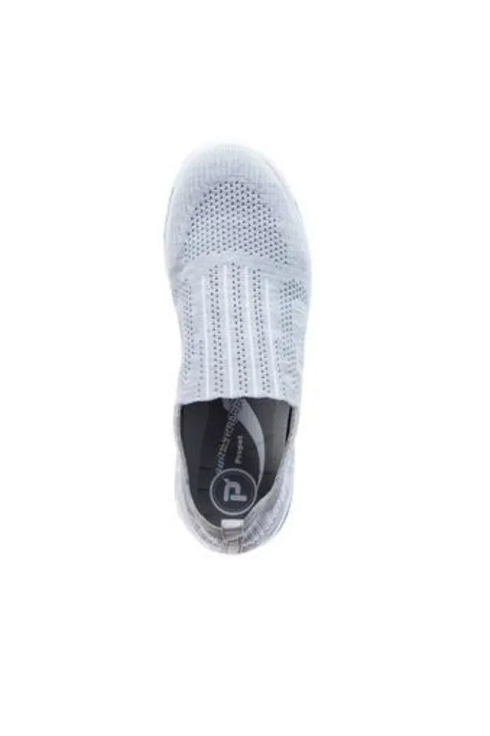 Propet TravelActiv Stretch