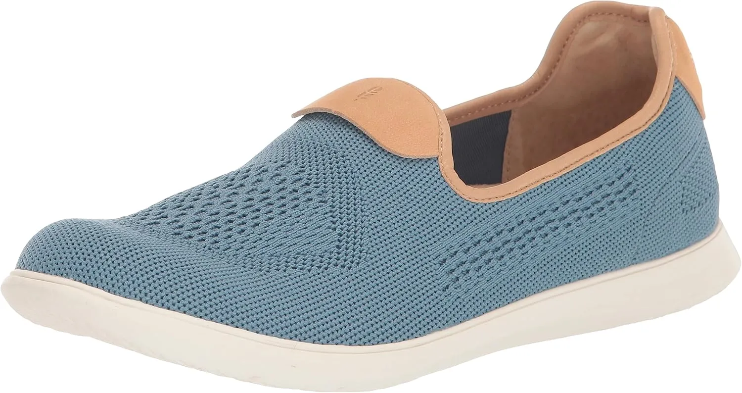 REVITALIGN Women's Antigua Knit Sneaker