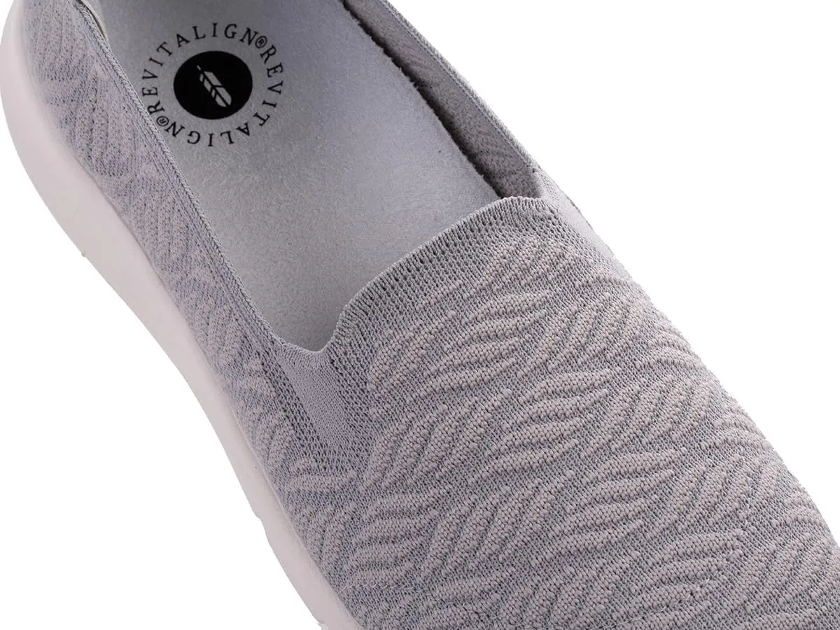 REVITALIGN Women's Comfort Stretch Wave Sneaker
