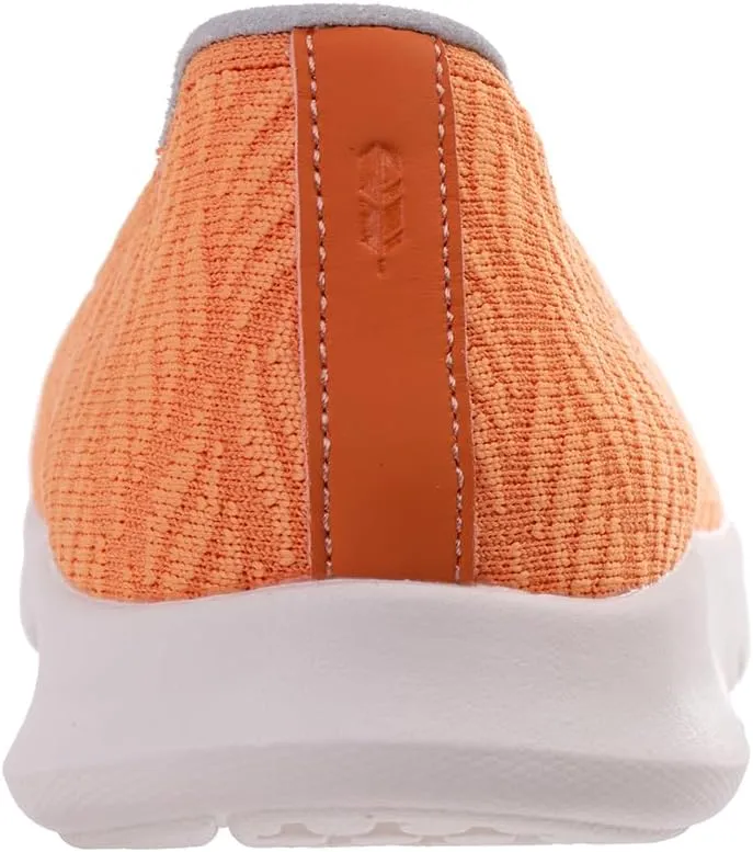 REVITALIGN Women's Comfort Stretch Wave Sneaker