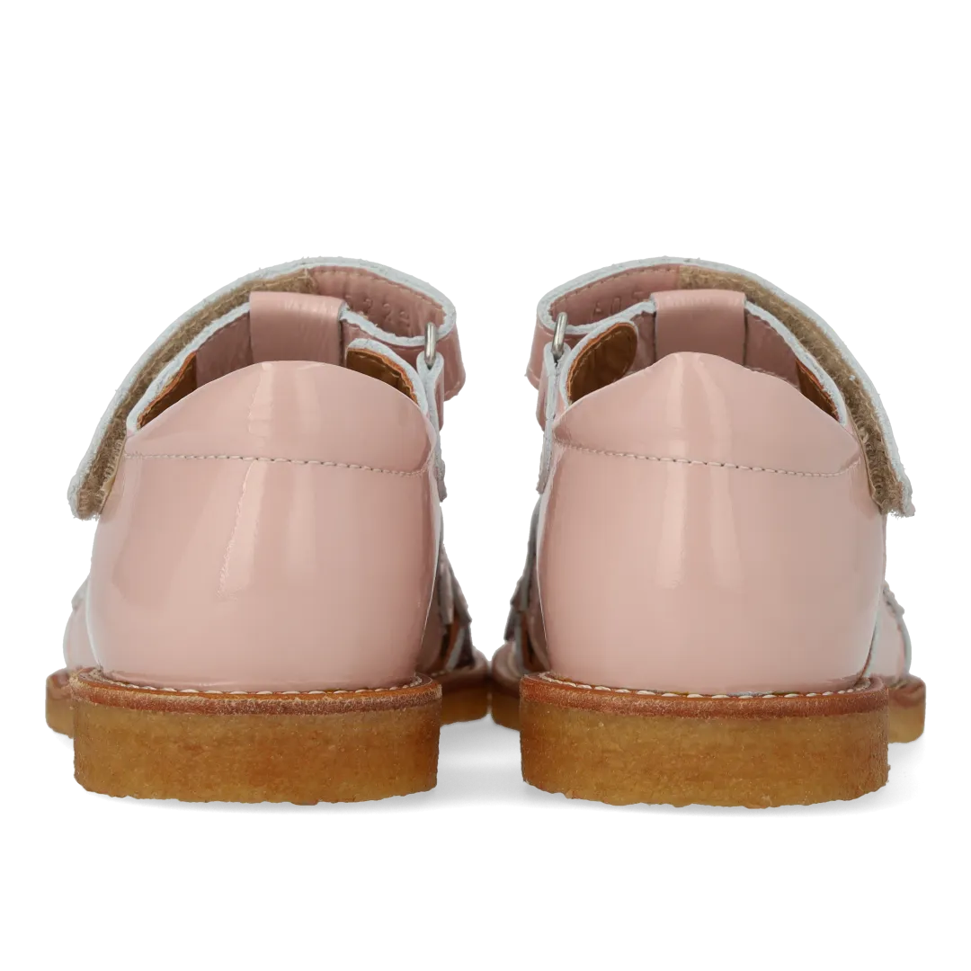 Sandal with floral details