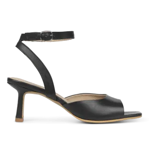 Sandal with heel