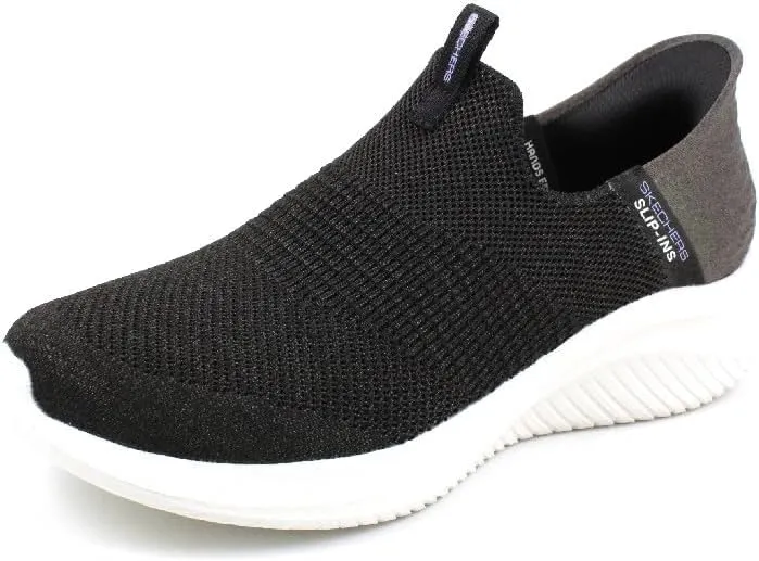Skechers Women's Hands Free Slip Ins Ultra Flex 3.0 Smooth Step Sneaker, Black, 5