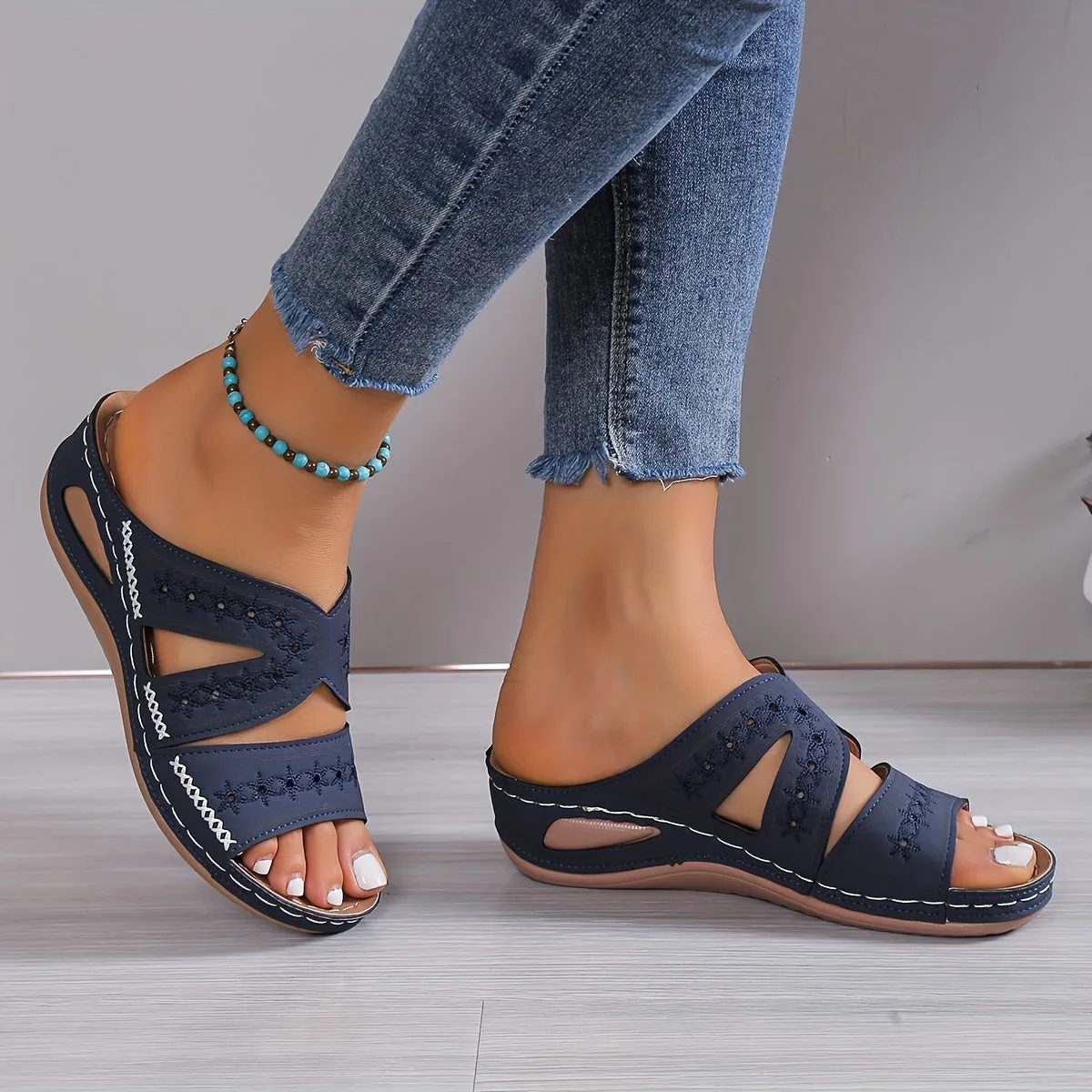 Slide Sandals - Navy - Rubber - Comfortable and Casual