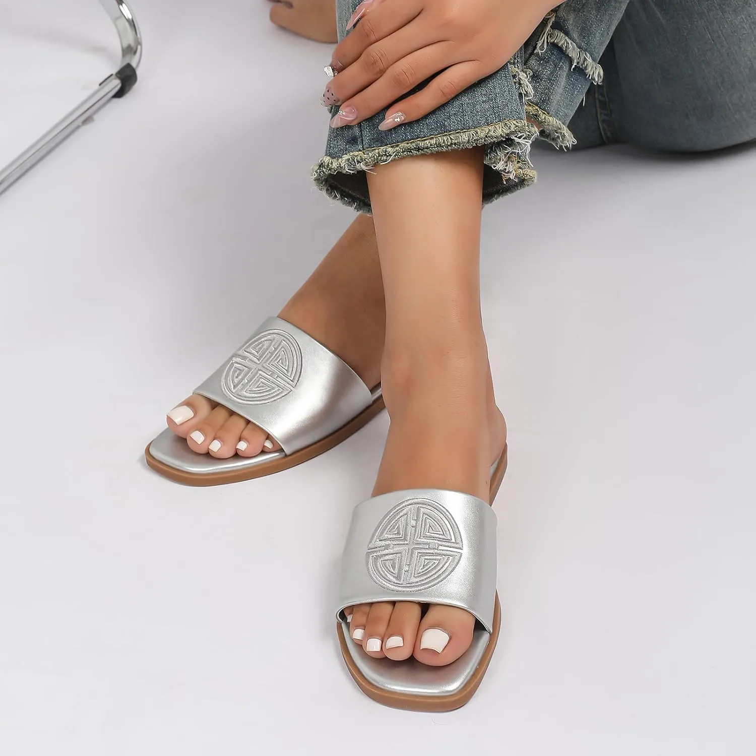 Stratuxx Kaze Womens Flat Sandals Dressy Summer Slide Dress Sandals Comfortable Cute Leather Black Sandals for Women