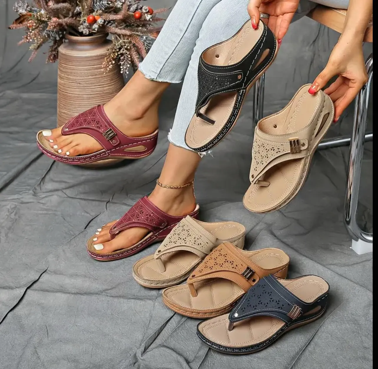 Thong Sandals for Women Casual Arch Support Slip On Buckle Strap Slippers Womens Flip Flops for Summer Beach Sandals Bathroom Waterproof Leather Shoes