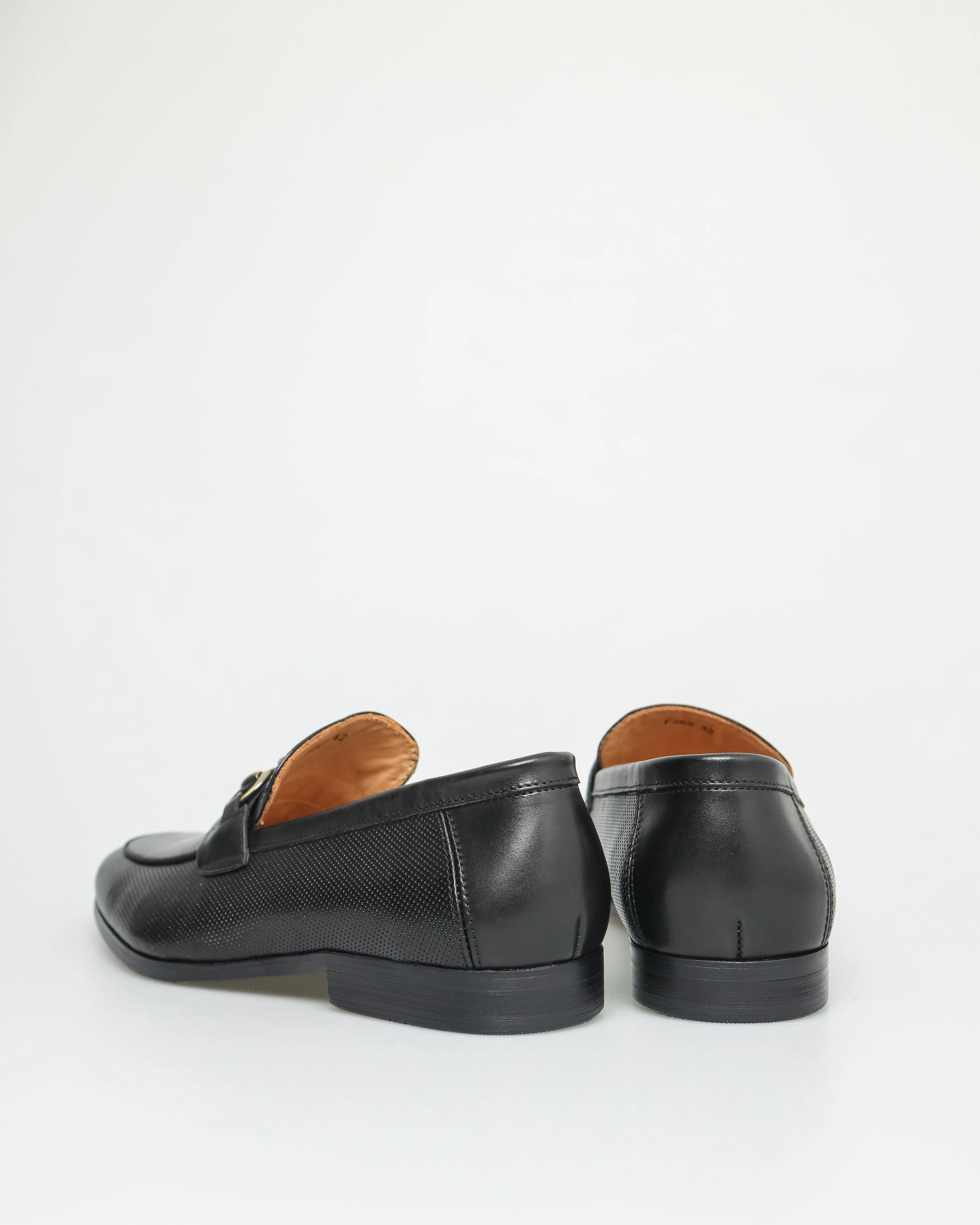 Tomaz F368 Men's Buckle Loafer