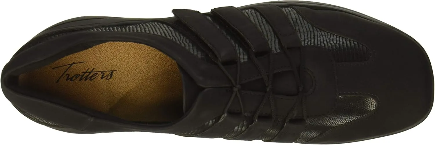 Trotters Women's Joy Sneaker