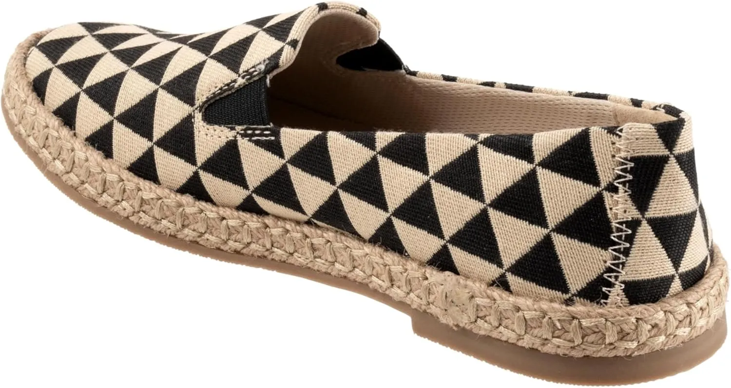 Trotters Women's Poppy Loafer Flat