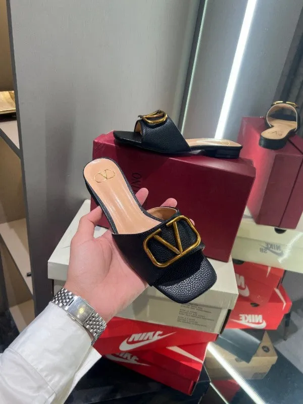 V Buckle Slide – With Original Box & Carry Bag