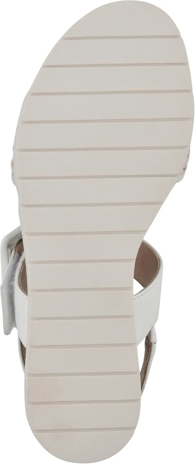 WHITE MOUNTAIN Kids Eastern Buckle Sandal