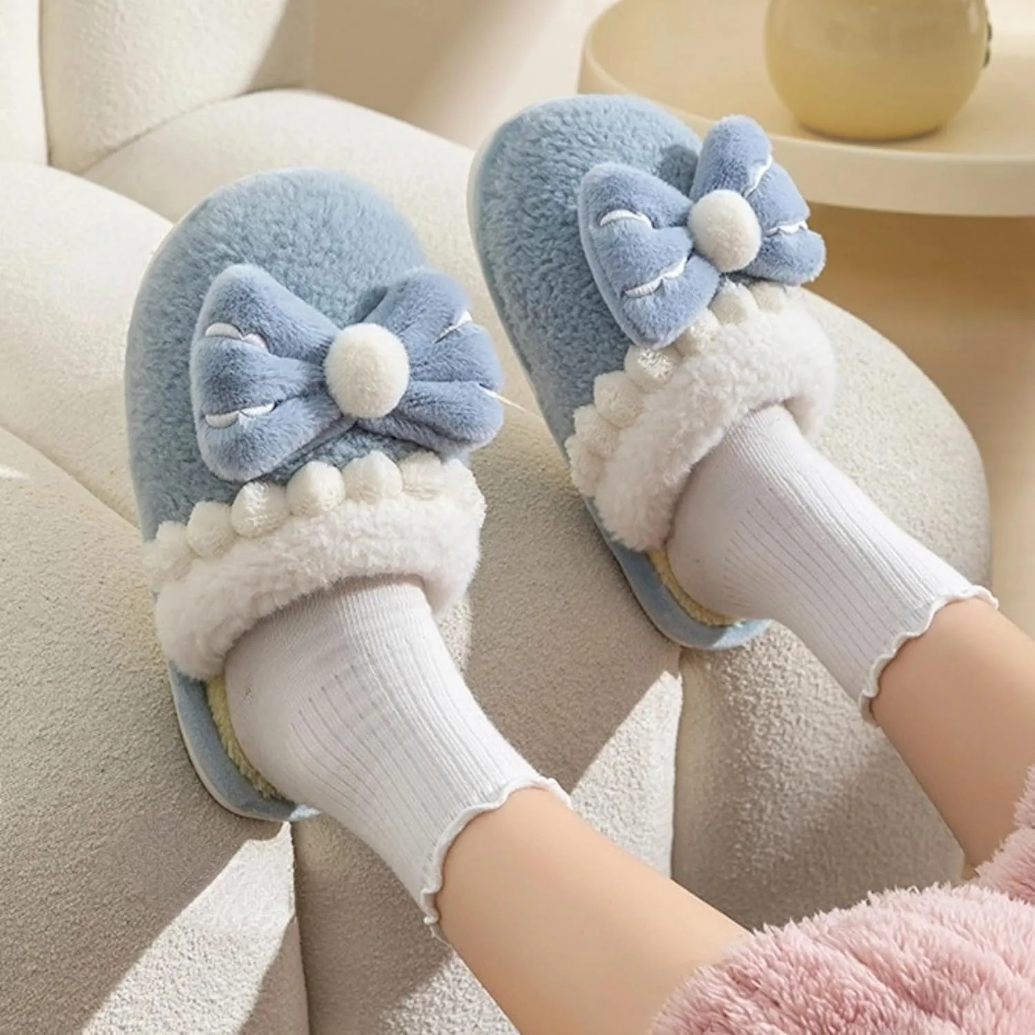 Women's Bow House Slippers Soft Fleece Plush Comfy Cotton Home Slippers with Bows Indoor Cute Bow Tie Slippers Cozy Slip On Slides Winter Warm Fuzzy Bedroom Slippers Shoes Non-Slip