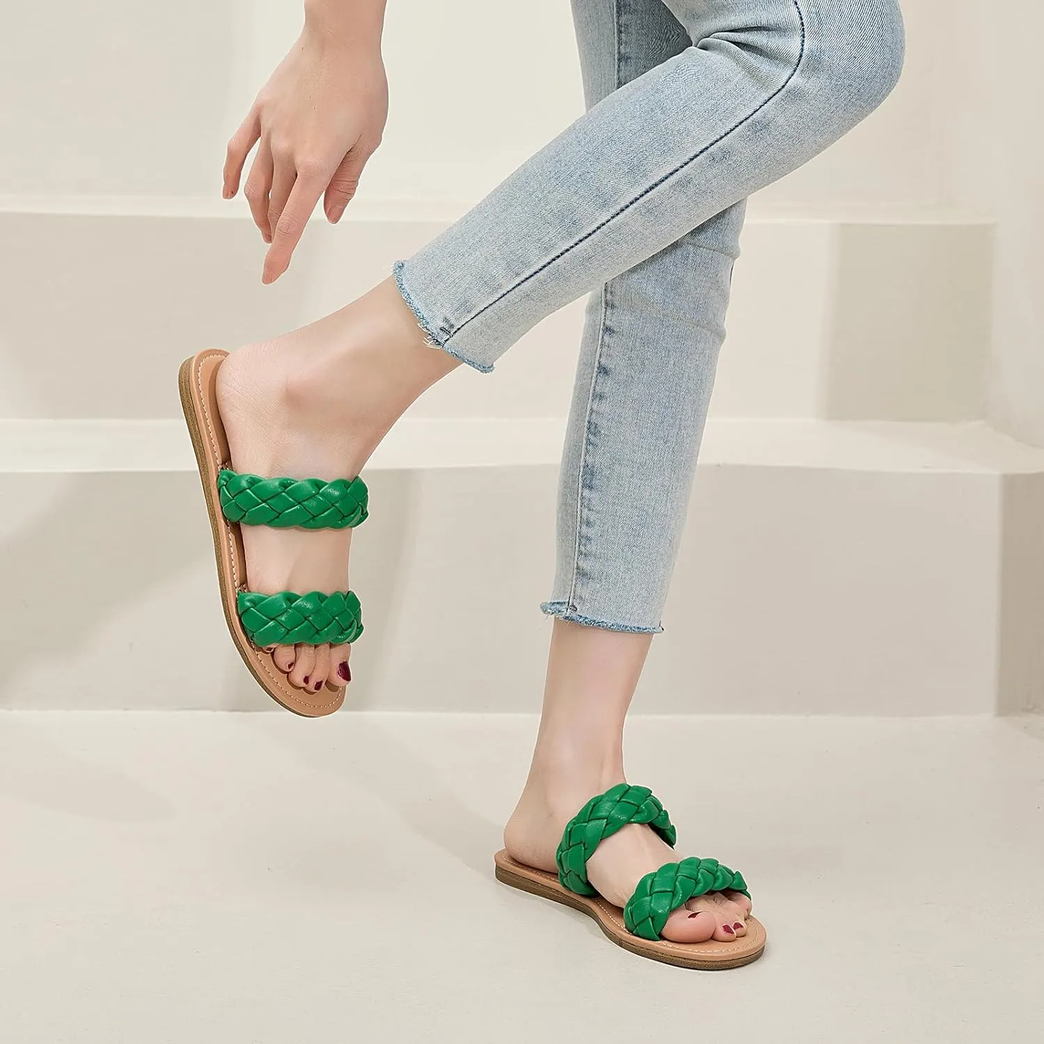 Women's Flat Slides Sandals, Summer Slippers Comfortable Braided Strap Round Open Toe Casual Beach Shoes for Women.