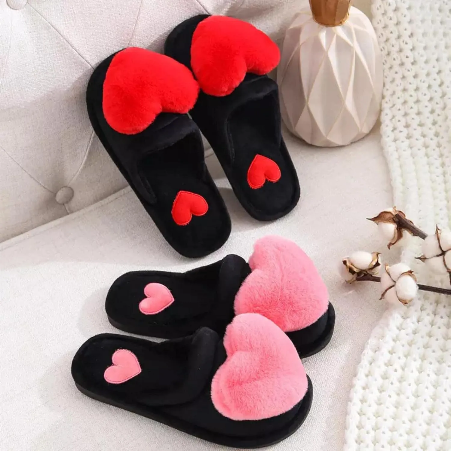 Women's Heart Love Fuzzy Slippers - Black Slide-On, Fluffy & Comfortable Indoor Cozy Slippers